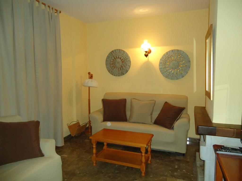 Apartamentos Acevedo Centro Ronda Exterior photo