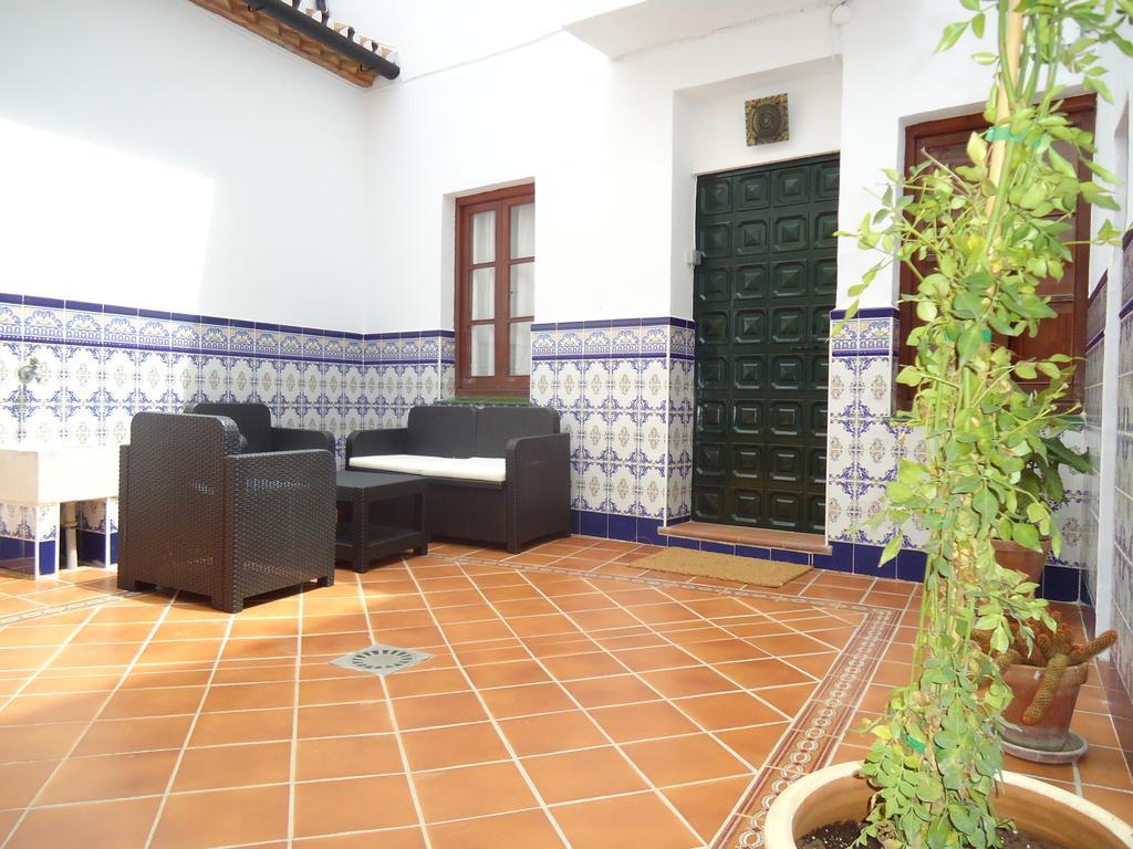 Apartamentos Acevedo Centro Ronda Exterior photo